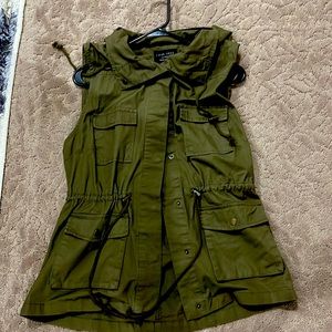 Military color vest